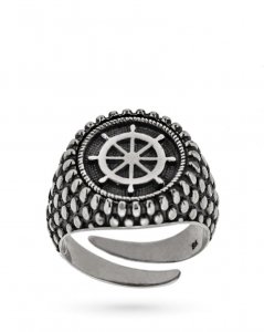 Anello chevalier da uomo con timone in argento 925