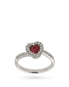Ring with heart ruby and diamonds in white gold